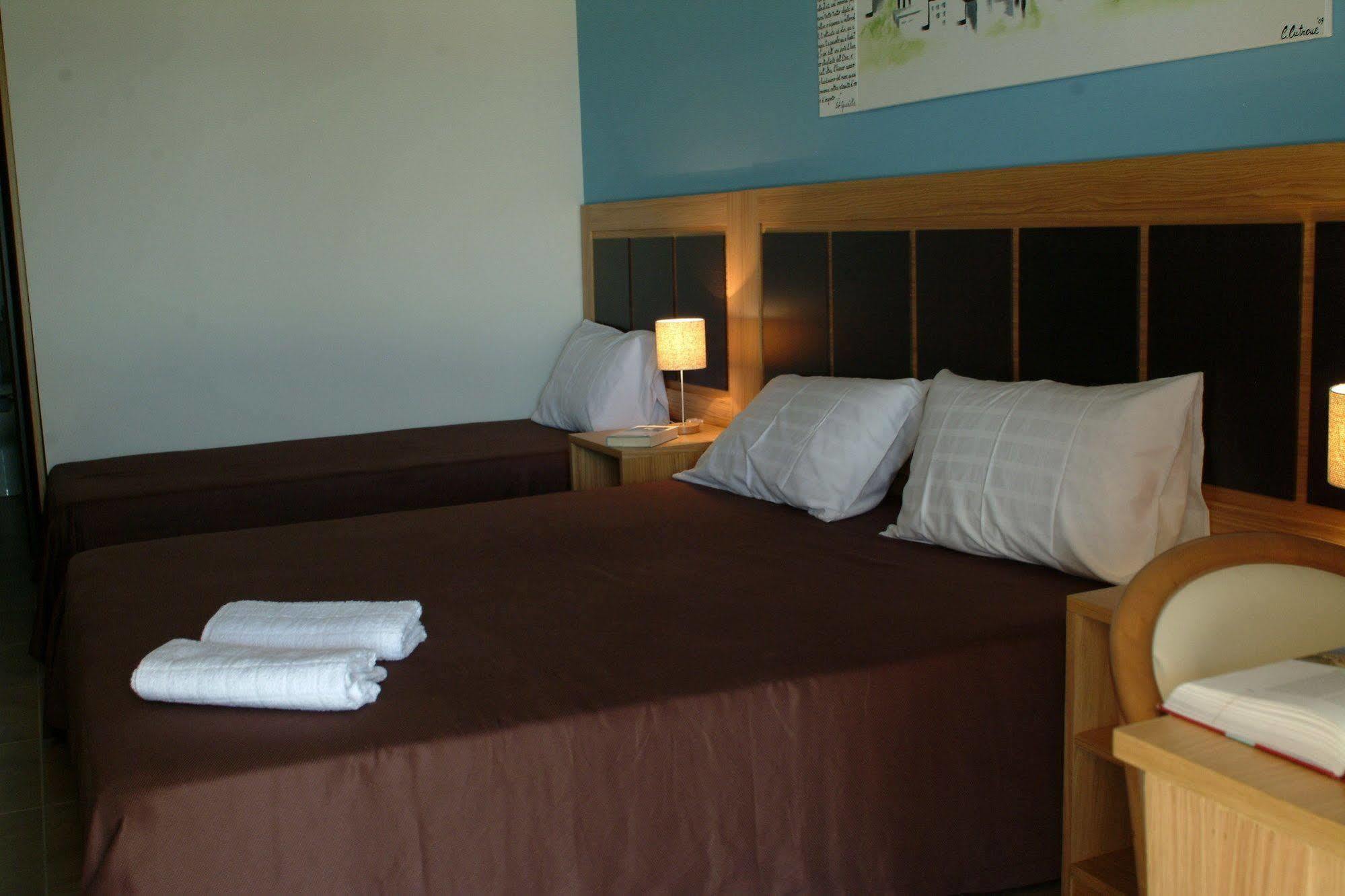 קיארמונטה גולפי Terre Iblee Resort מראה חיצוני תמונה